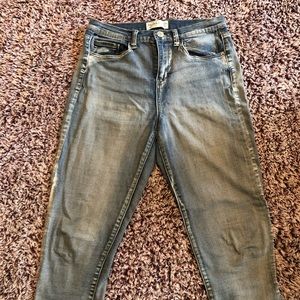 Mudd High Rise Jeggings